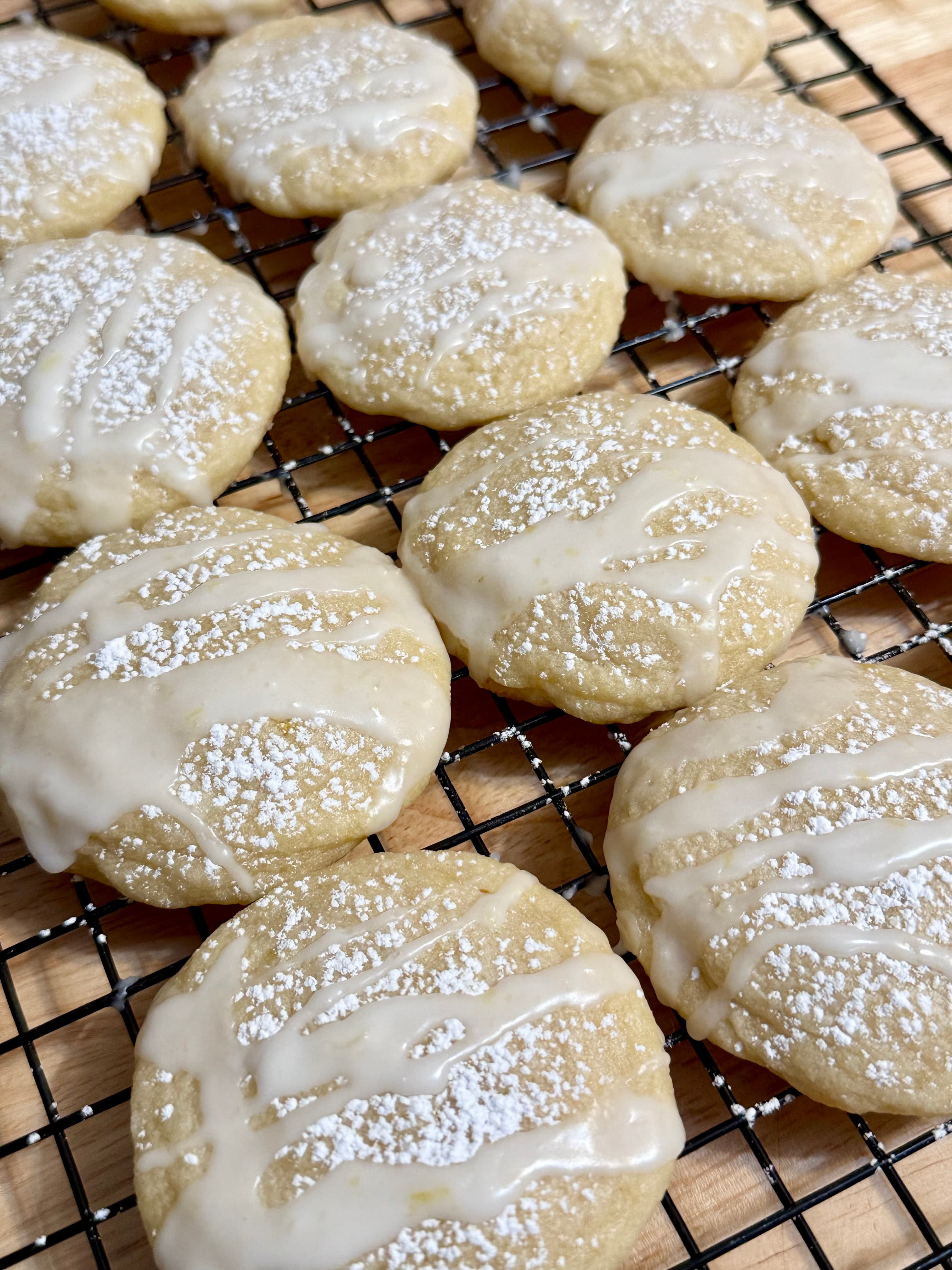 Lemon Lavender Shortbread Cookies